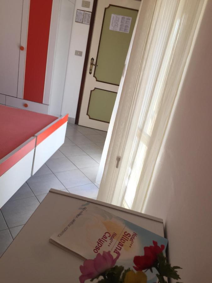 Hotel Calypso Bellaria-Igea Marina Exterior foto